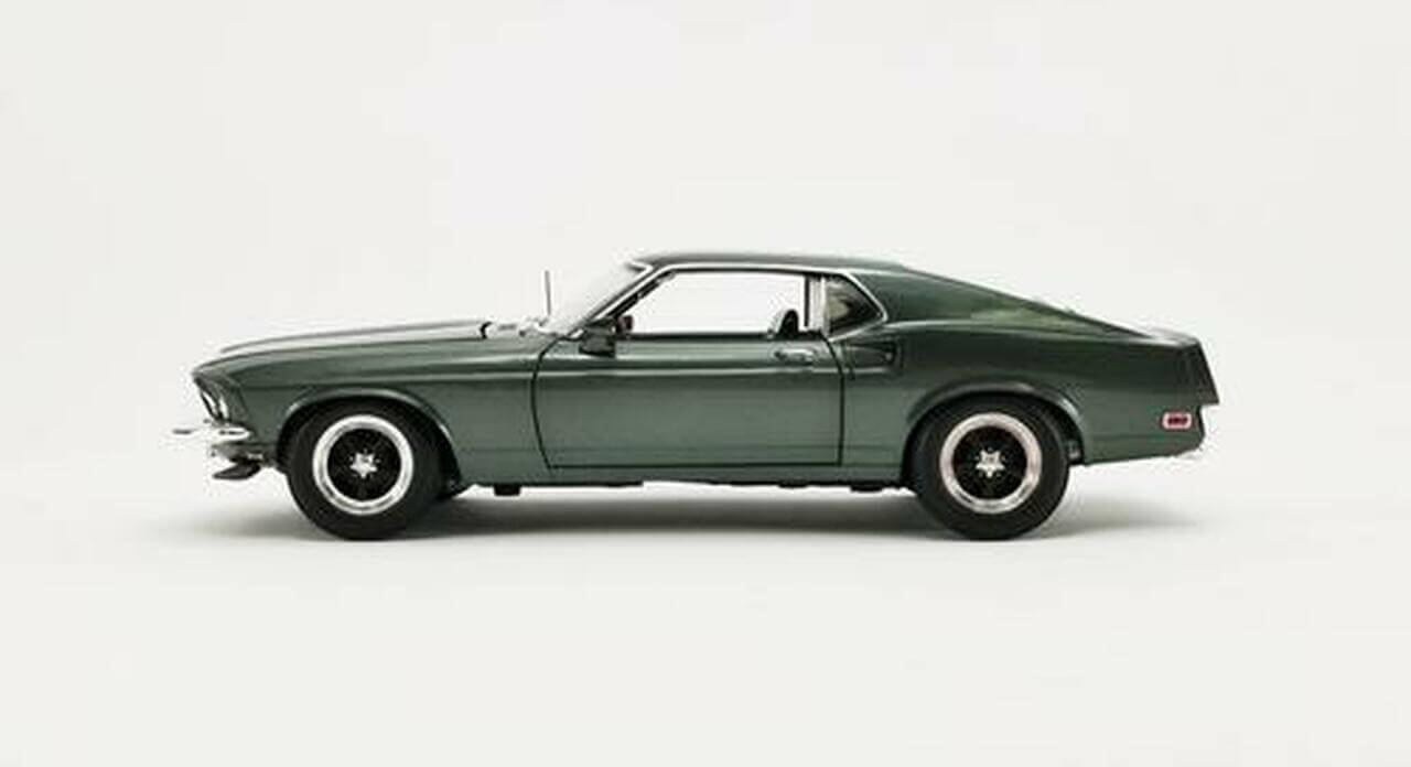 Ford Mustang *bullet* street fighter, custom dark green with dark grey street fighter wheel 1969 - Slika 3