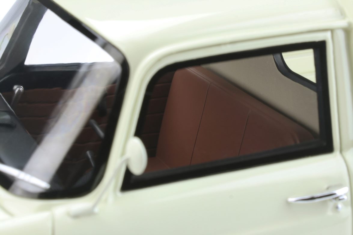 Peugeot 404 Pick Up - Slika 4