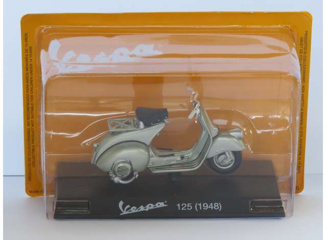 Vespa 125, grey 1948