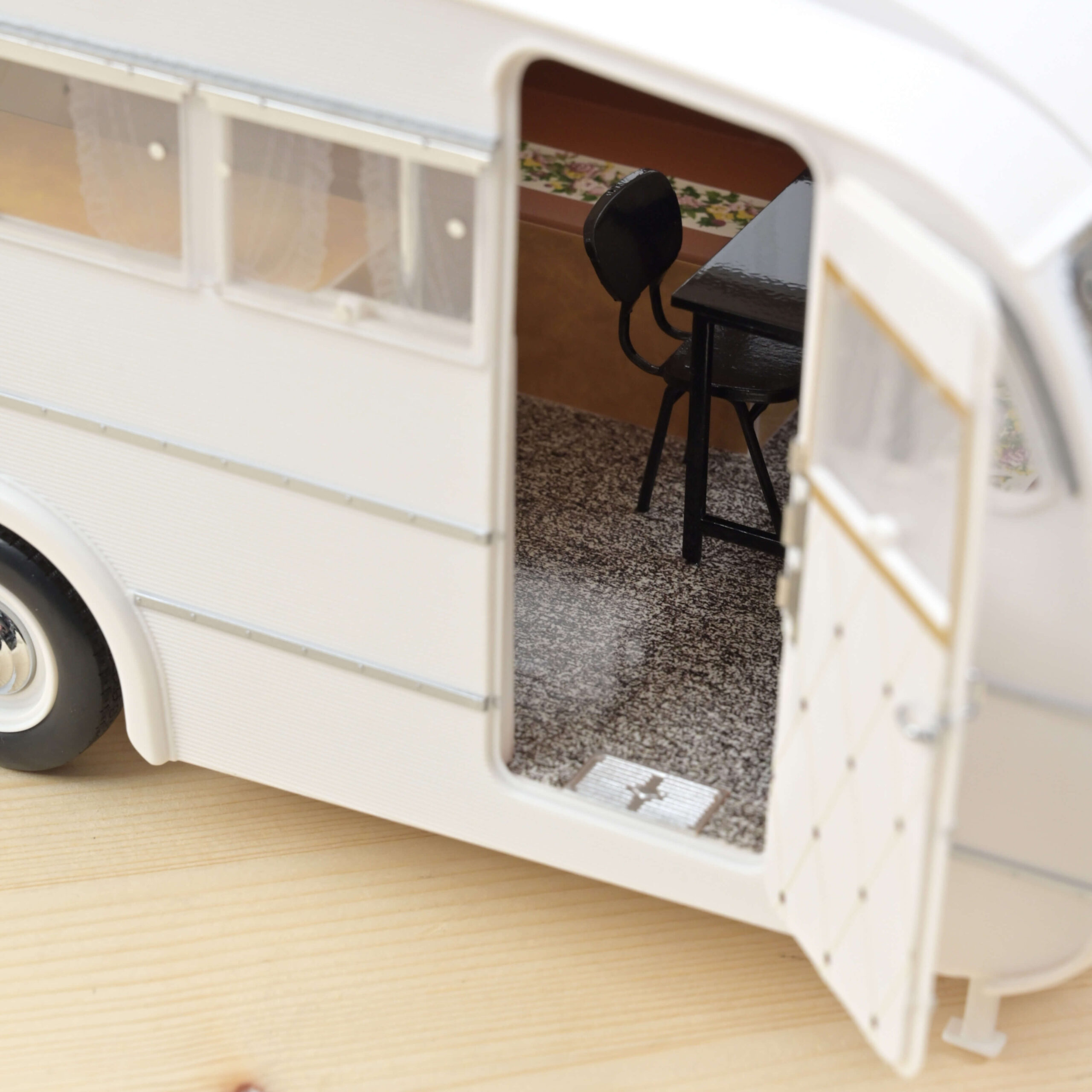 Peugeot 404 1965 Brown metallic with Caravan Hénon - Slika 9