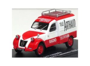 Citroen 2CV camionette Tele Arthaud *auto plus*, red/white