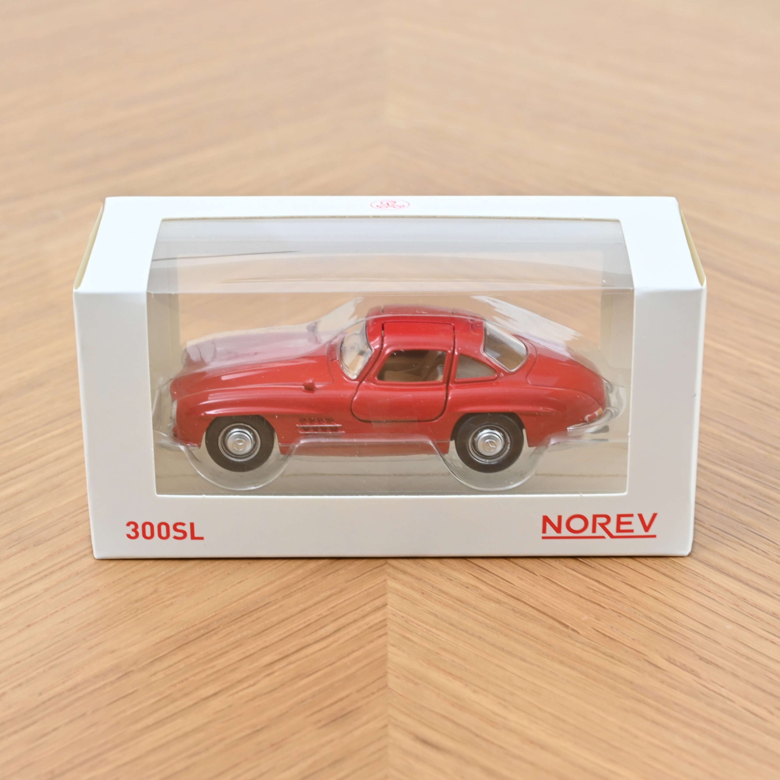 Mercedes Benz 300 SL 1954 Red - Slika 2