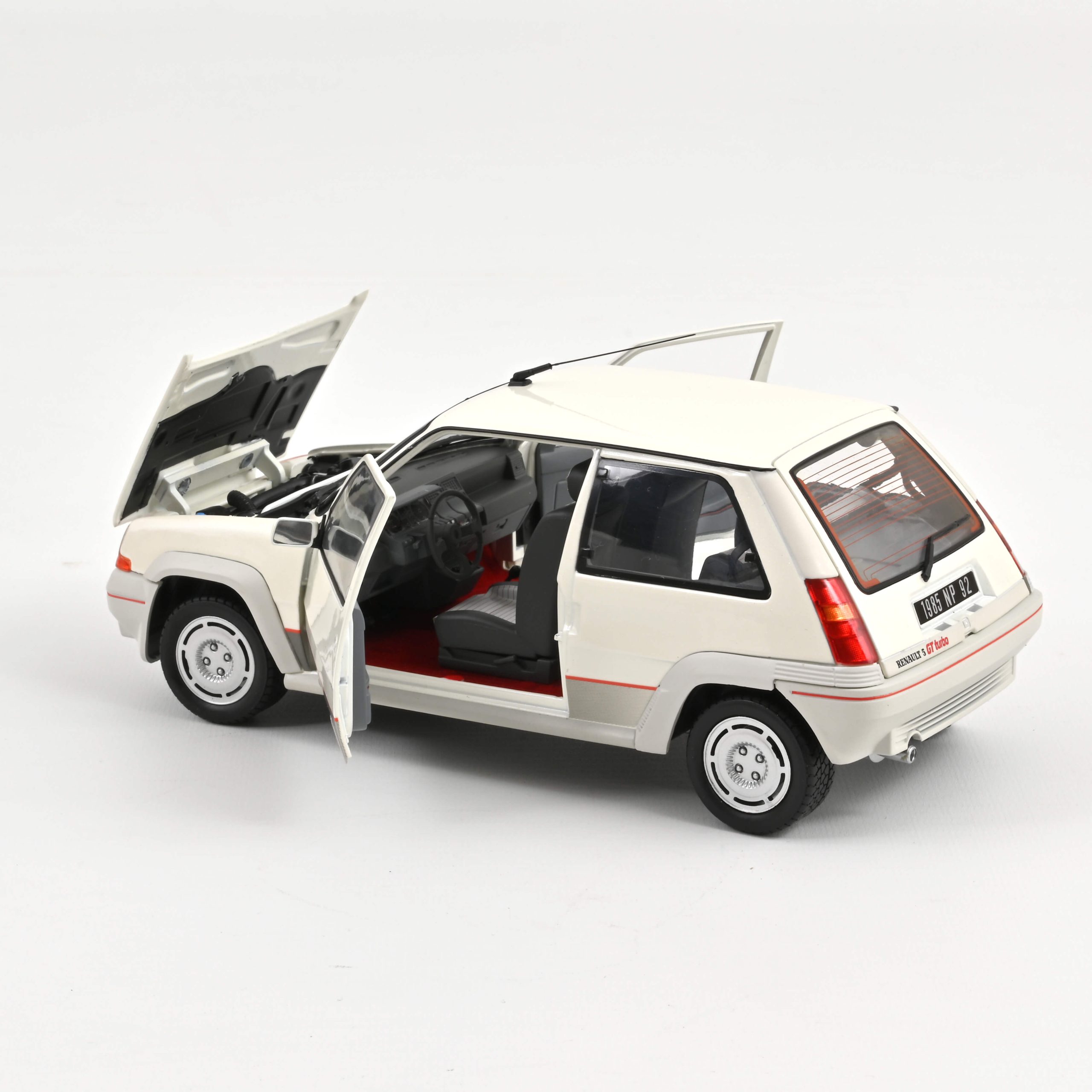 Renault Supercinq GT Turbo Ph I 1985 Pearl White - Slika 3