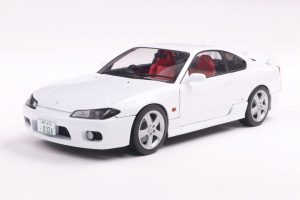 NISSAN SILVIA S15 SPEC-R AERO ASPEN WHITE 1999