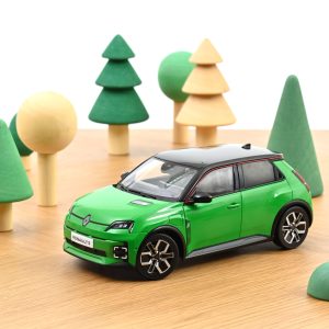 Renault 5 E-Tech Electric 2024 Pop Green and Black