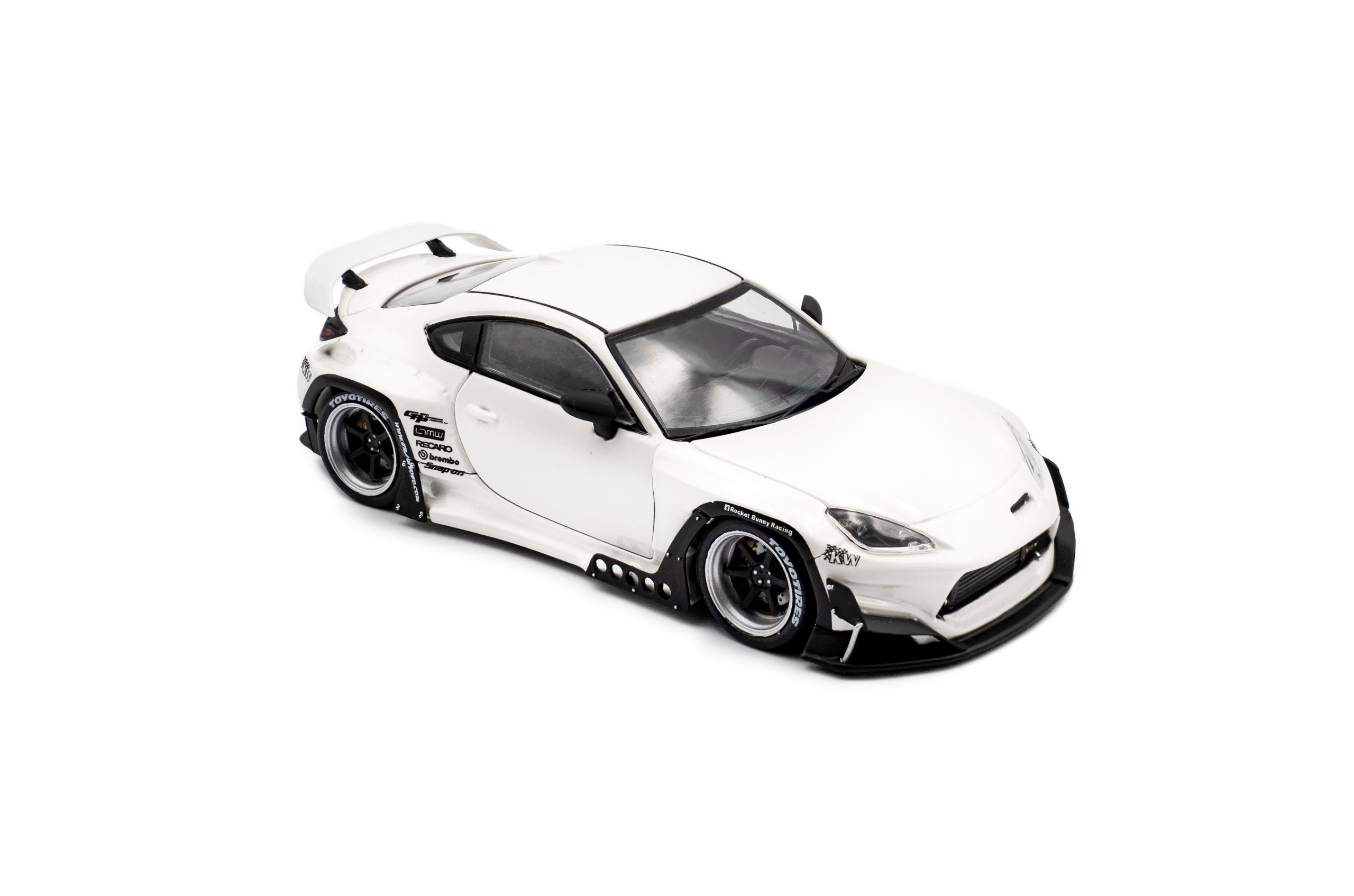 TOYOTA GR86 ROCKET BUNNY WHITE 2022