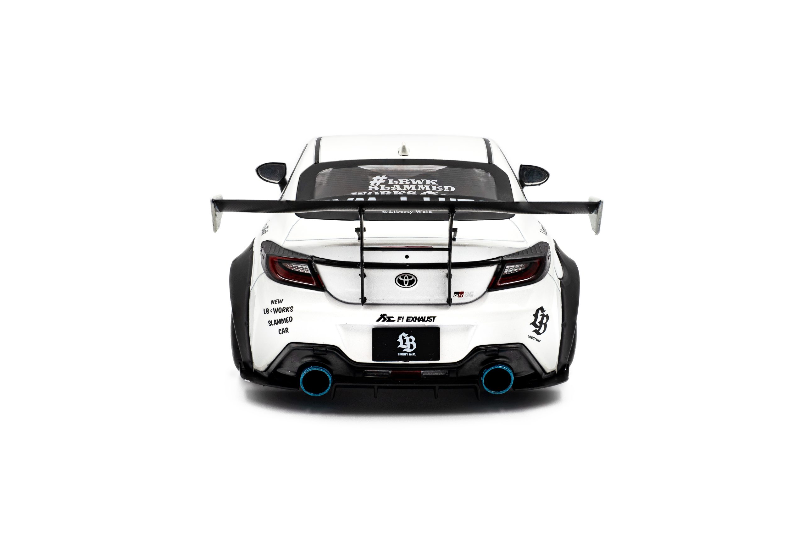 TOYOTA GR86 LBWK BODY KIT PEARL WHITE 2024 - Slika 8