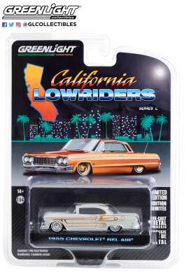 Chevrolet Bel Air *California Lowriders Series 2*, custom light grey metallic/gold 1955