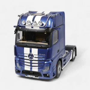 Mercedes-Benz Actros GigaSpace 4×2, with working lights
