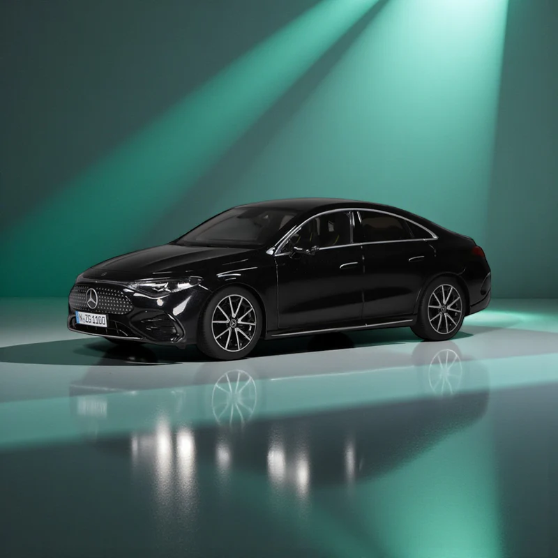 Mercedes-Benz CLA Coupé mit EQ-Technologie - kosmosschwarz