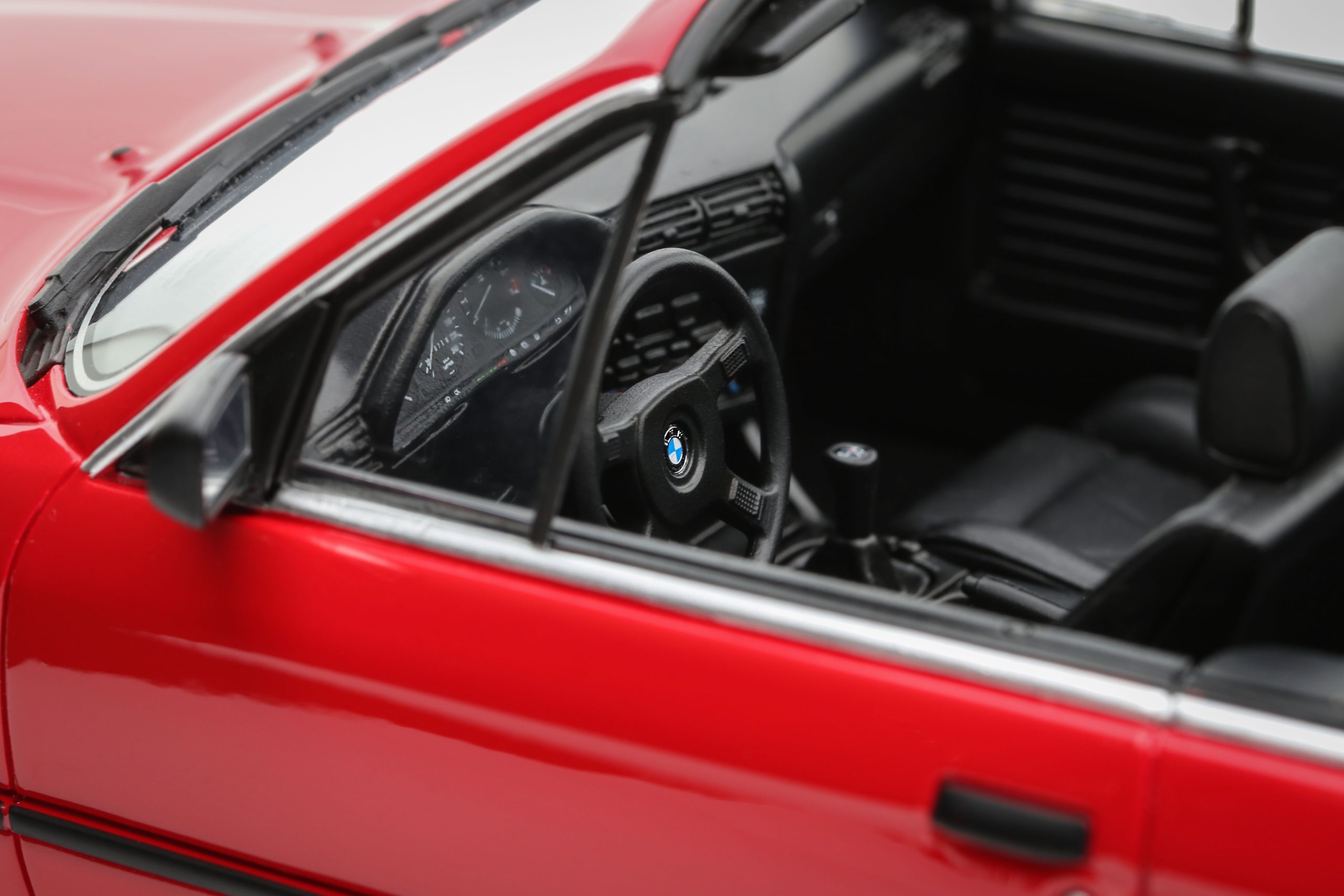 BMW 325I E30 CONVERTIBLE BRIGHT RED 308 1986 - Slika 3