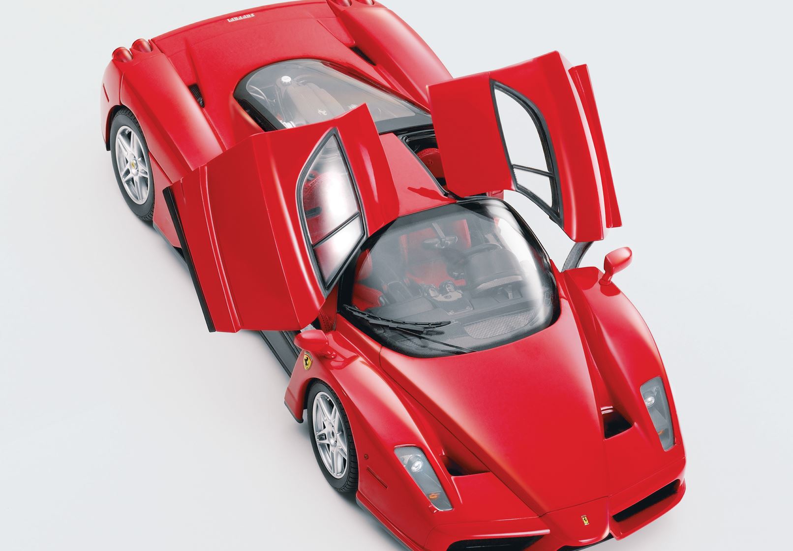 Ferrari Enzo open diecast Rosso Corsa - Silver wheels - Luxury pack