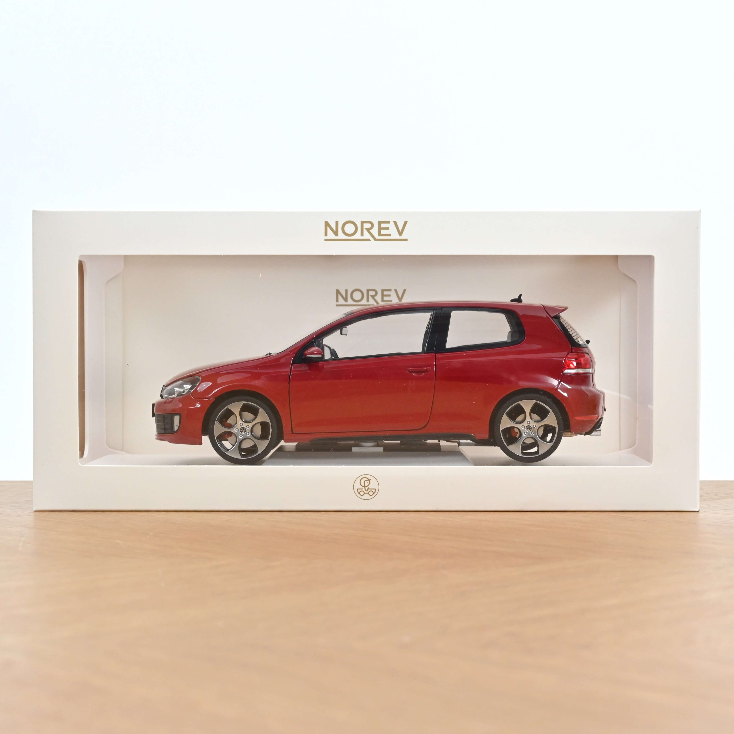 VW Golf GTI VI 2009 Tornado Red - Slika 5