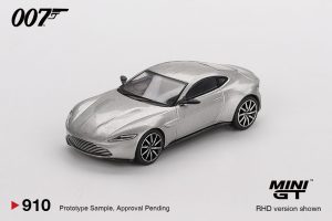 ASTON MARTIN DB10 SPECTRE 007 ENGLISH PACKAGING 2015