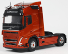 VOLVO TRUCKS FH GLOBETROTTER XL GOLDEN RED METALLIC 2023